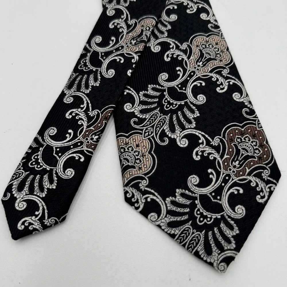 Jos. A. Bank Signature Collection‎ Silk Necktie Paisley Floral Mens Black Silver